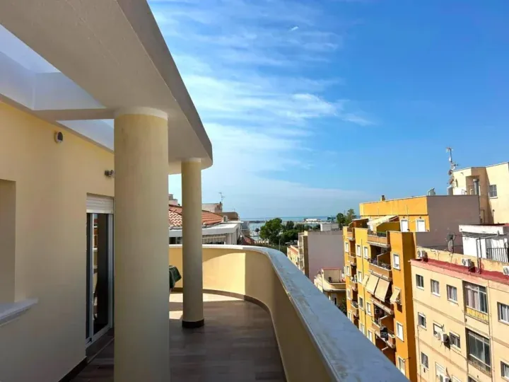 Terrace of a penthouse in Torrevieja